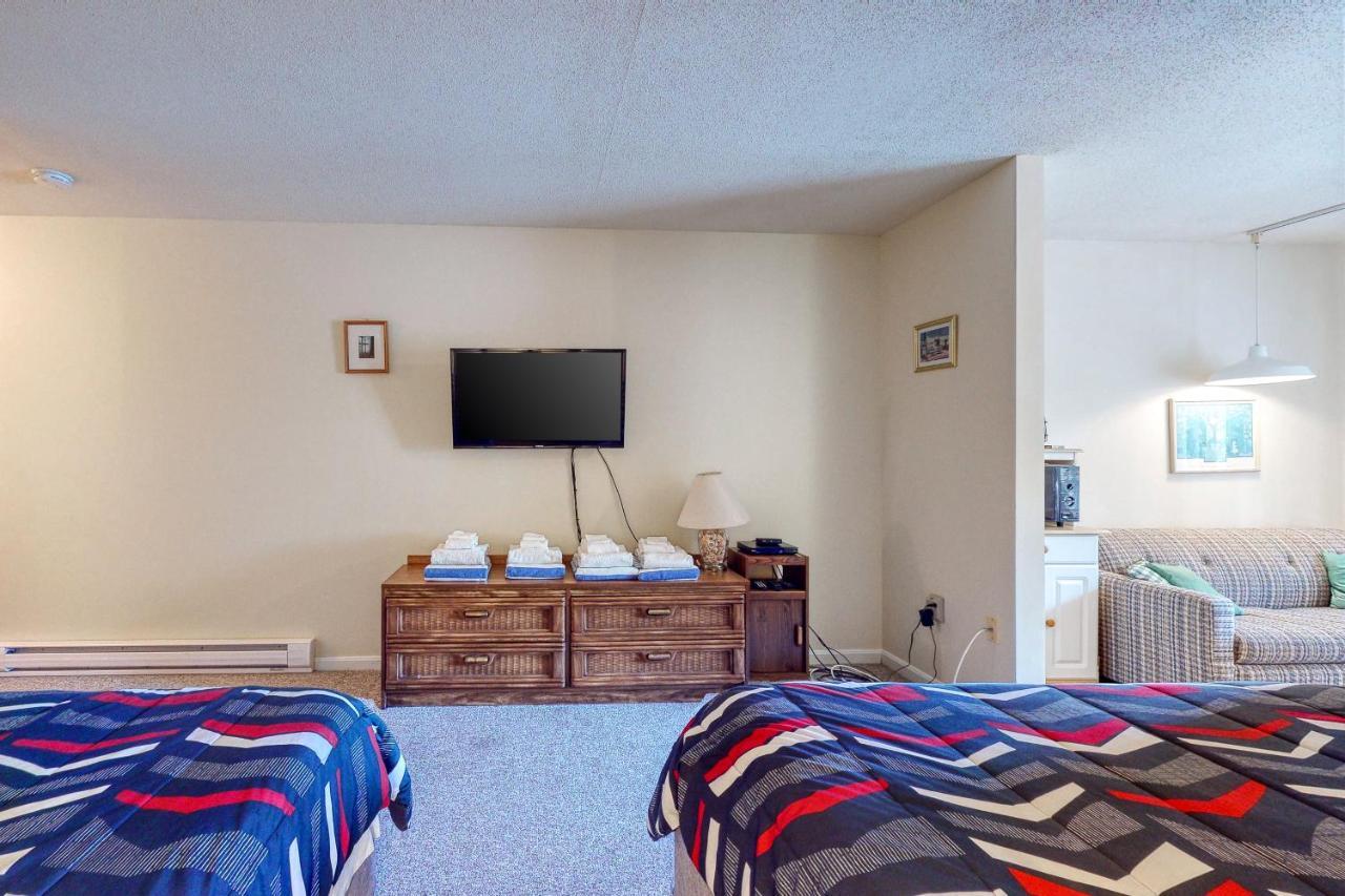 Wellington Manor Apartment Уелс Екстериор снимка